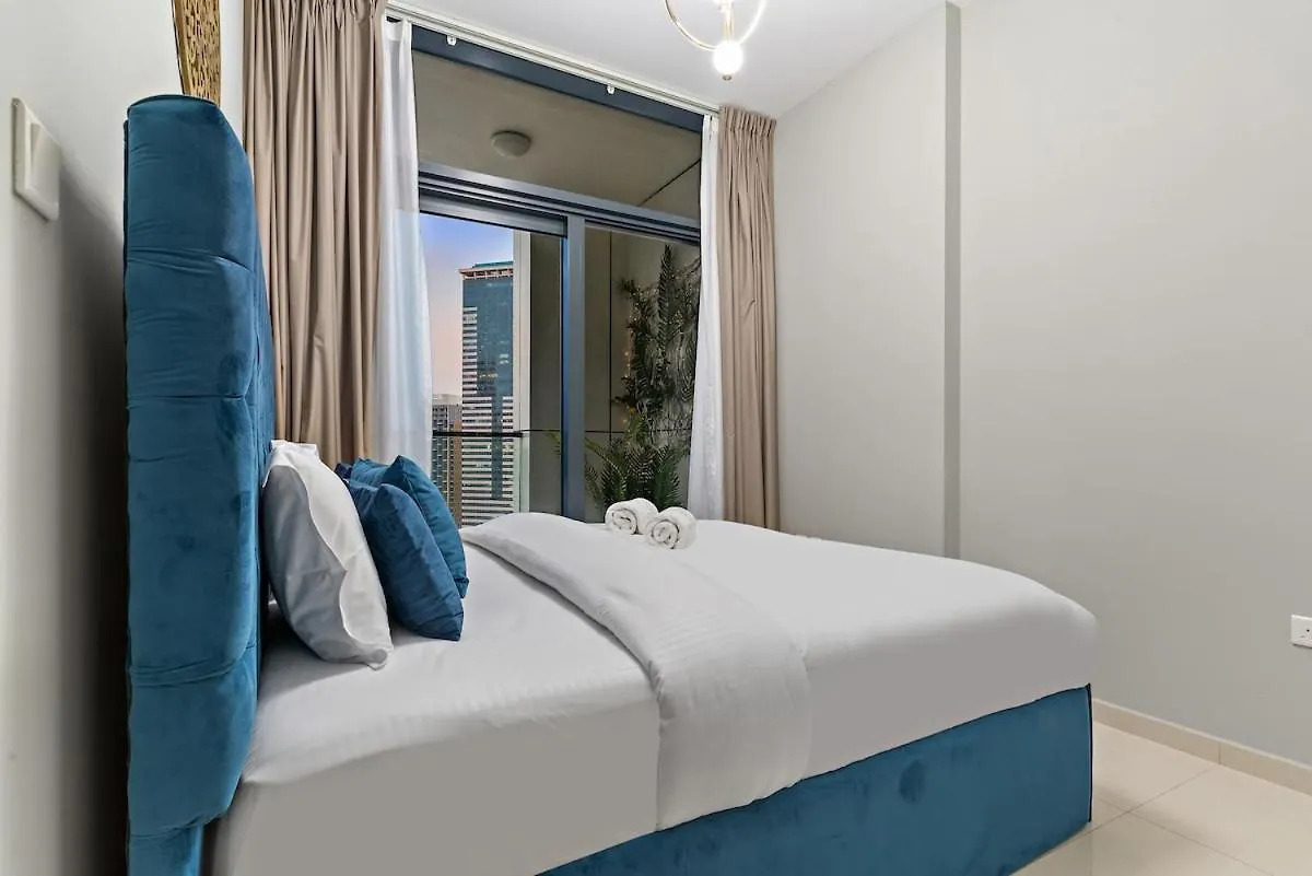 First Class 1Br Contemporary Comfort Dubai Apartment