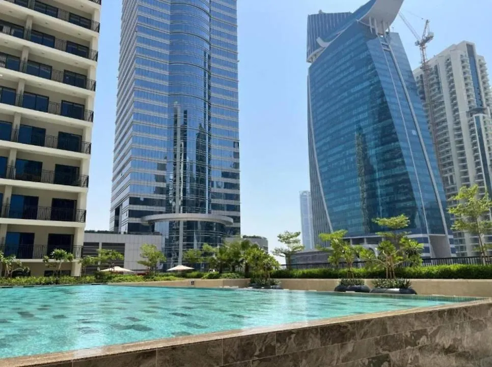 Apartment First Class 1Br Contemporary Comfort Dubai