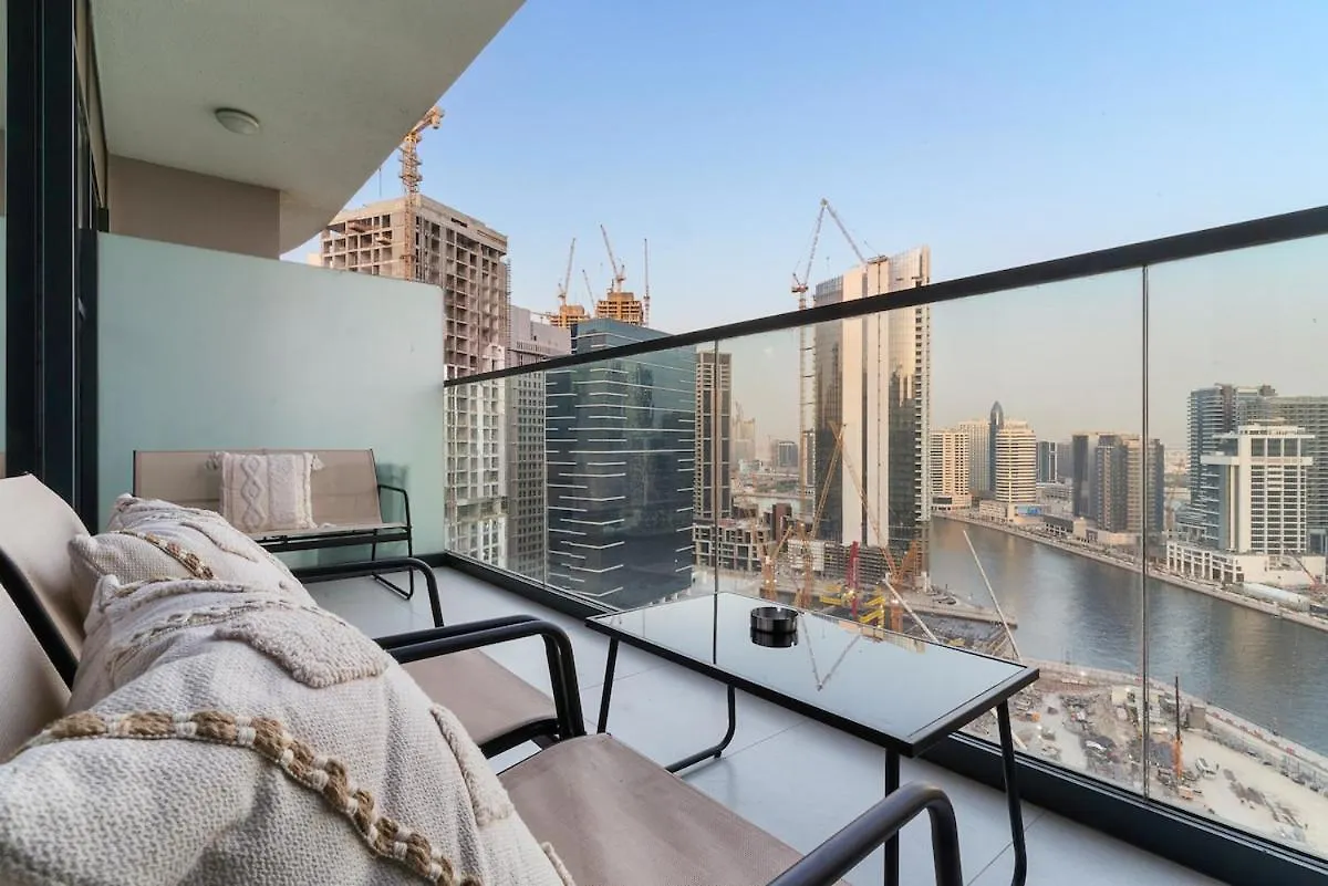 Apartment First Class 1Br Contemporary Comfort Dubai United Arab Emirates