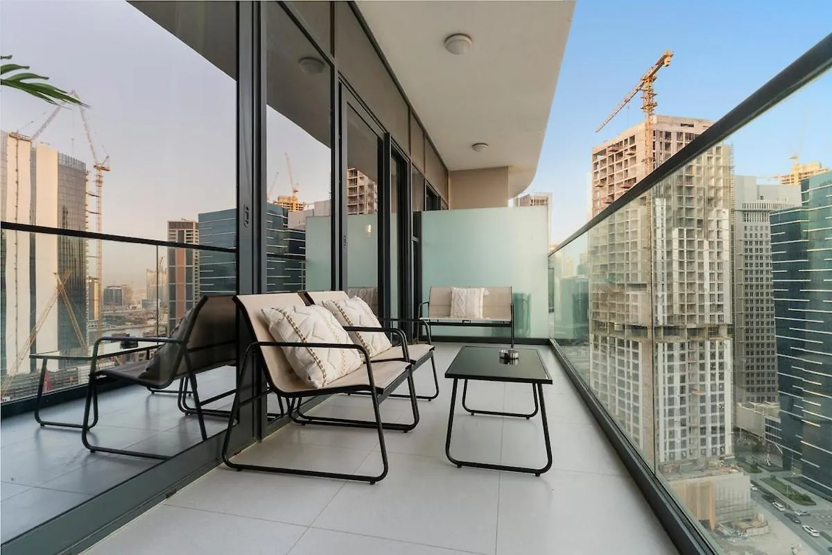 公寓 First Class 1Br Contemporary Comfort 迪拜 阿拉伯联合酋长国